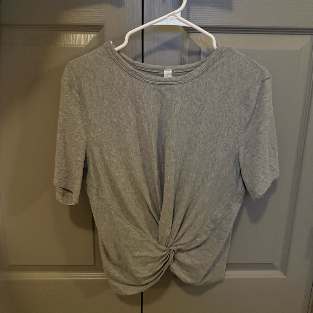Lululemon Crescent Tshirt